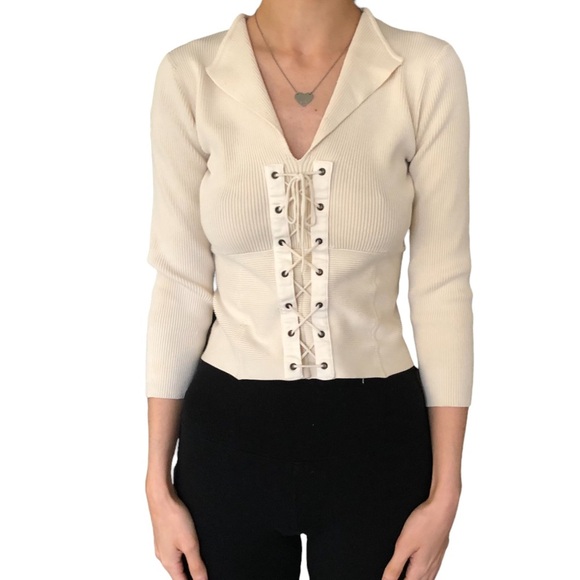 Vintage Tops - Ribbed lace up top
